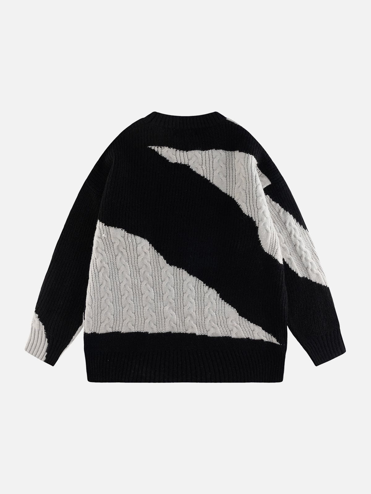Contrast Irregular Design Knit Sweater